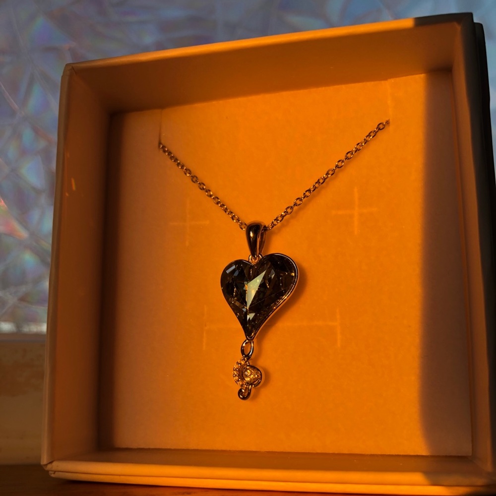 Musical heart necklace